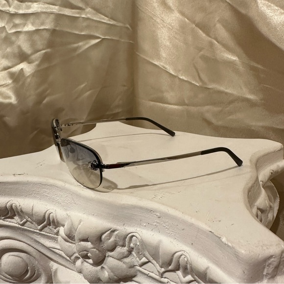 Chanel 4099 Rimless CC Vintage Y2K Sunglasses in Grey Blue Hue - Picture 5 of 16